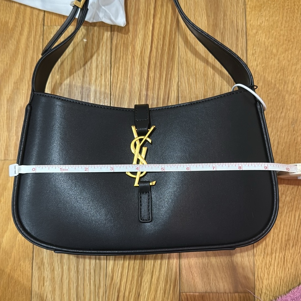 YSL - Picture 4 of 15